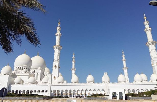 Abu Dhabi City Tour from Dubai - Full-Day Tour