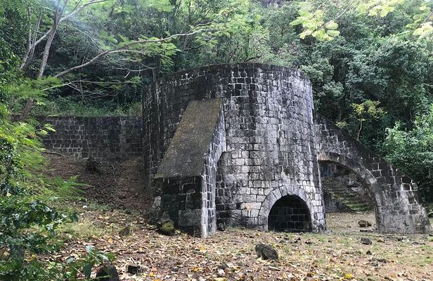 The Brimstone Hill Fortress Hike