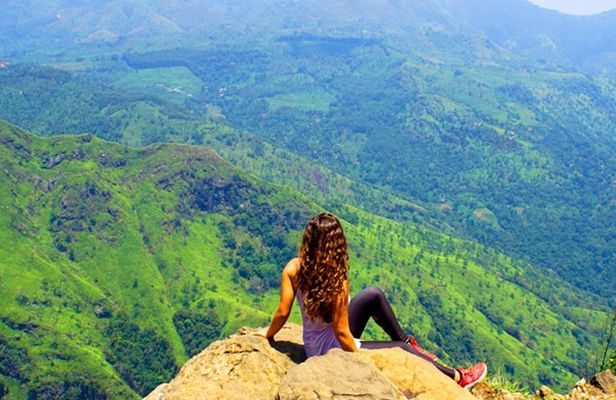 Peacock Hill Hiking from Nuwara Eliya