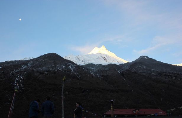 13 Days Manaslu Trekking in Nepal from Kathmandu