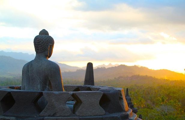 Borobudur– Merapi Volcano – Prambanan (Transport Only)