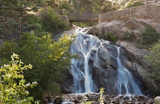 Foothills, History, and Garden of the Gods Jeep Tour