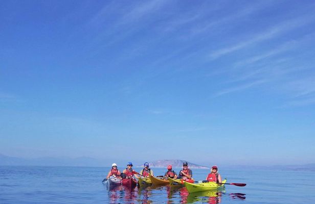 Aphrodite island kayak tour-Tolo