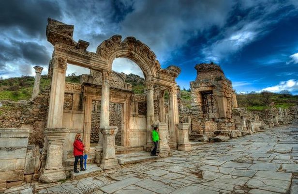 Kusadasi Port to Ephesus, House of Virgin Mary, Sirince Village