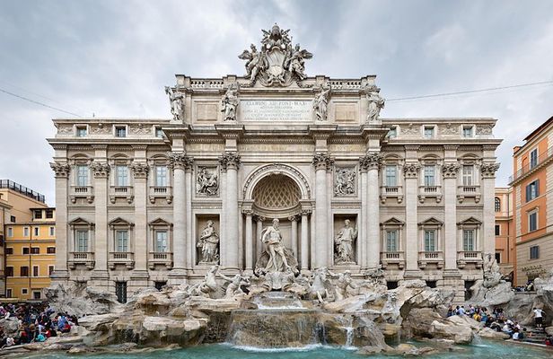 Rome: Trevi Fountain District and Underground Domus Guided Tour