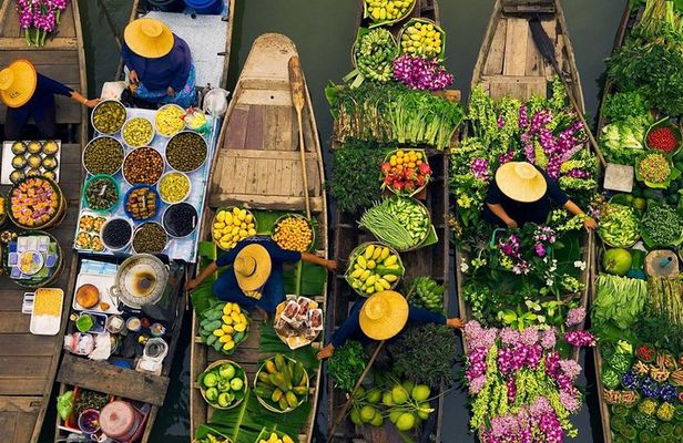 Exclusive Floating Market & River Kwai Private Experience