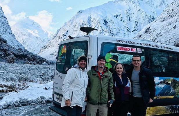 Cruise Milford Small Group Day Tour from Queenstown