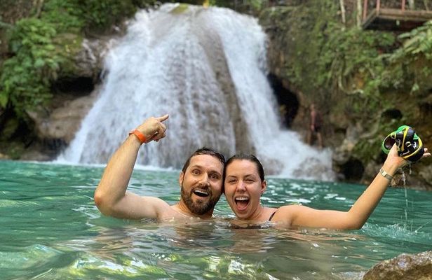 Blue Hole Tour From Ocho Rios