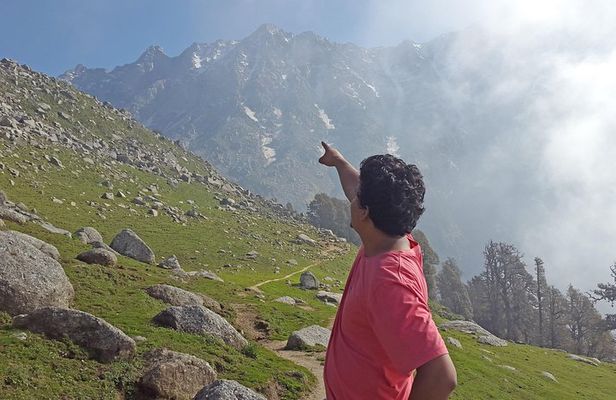 Indrahar Pass Trek