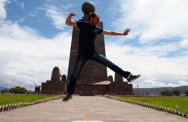 Private Middle of the World (Mitad del Mundo) and Pululahua from Quito