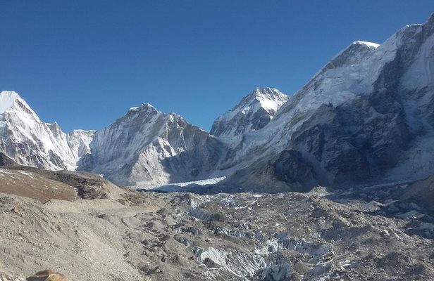 Everest base camp trek