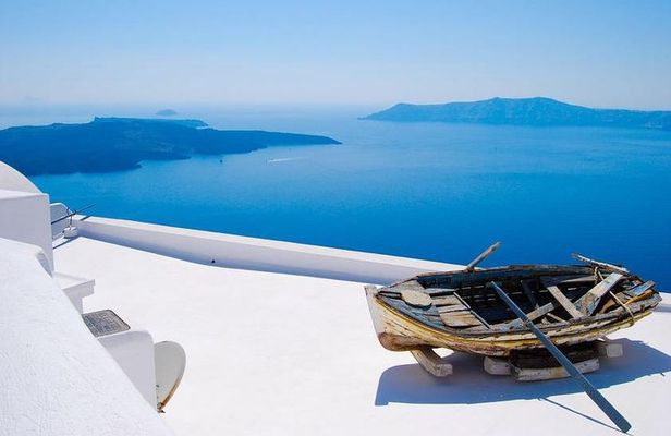 Traditional Villages tour in Santorini