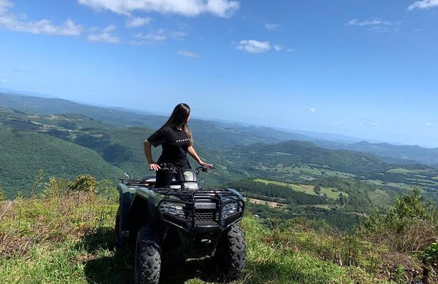 Quadricycle Tour to the Hills with Off Road 15km - 2 people