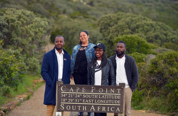 Private Cape Point and Penguins Day Tour with Entrance Fees