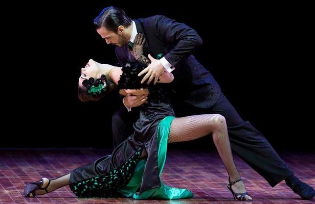 Madero Tango Live Show and dinner amazing entertainment