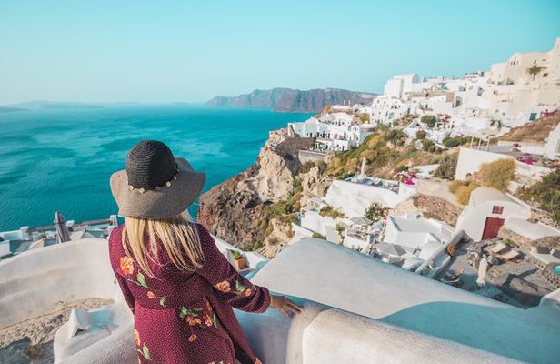 Discover Santorini Private Tour