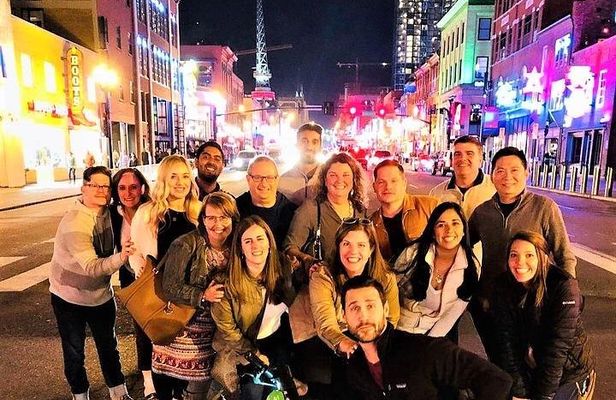 Nashville All-Inclusive Nighttime Pub Crawl with Moonshine, Cocktails, and Beer