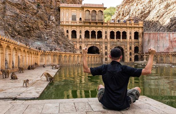 Private 6 Hours: Jaipur Temples Tour