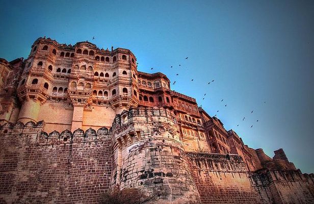 3 Days Guided Jodhpur & Udaipur Tour From Jaipur With Hotels