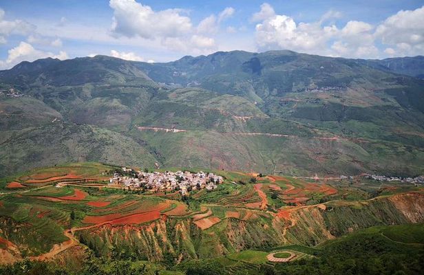 1-Day Dongchuan Red Land Photography Private Tour from Kunming