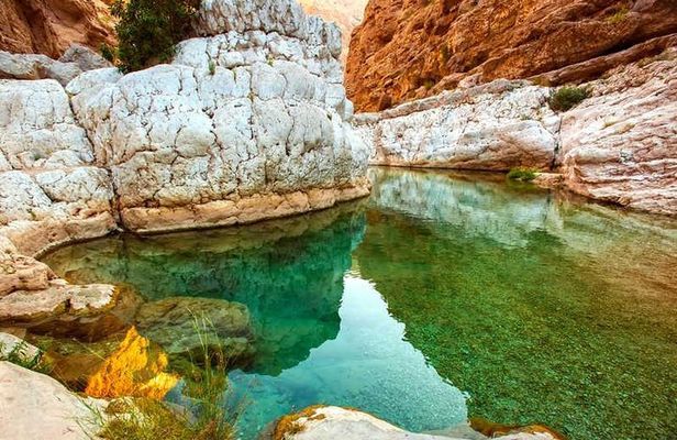 Wadi shab and Sinkhole adventure