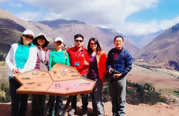 Sacred Valley + Machu Picchu with Peru Vip