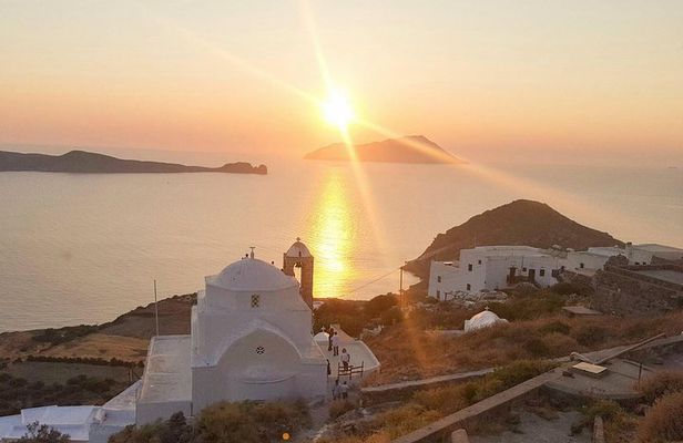 Sunset Tour at Enchanting Plaka, Milos