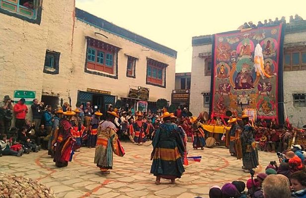 Upper Mustang Trekking