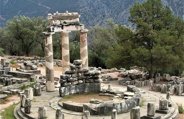 Delphi full day tour from Athens