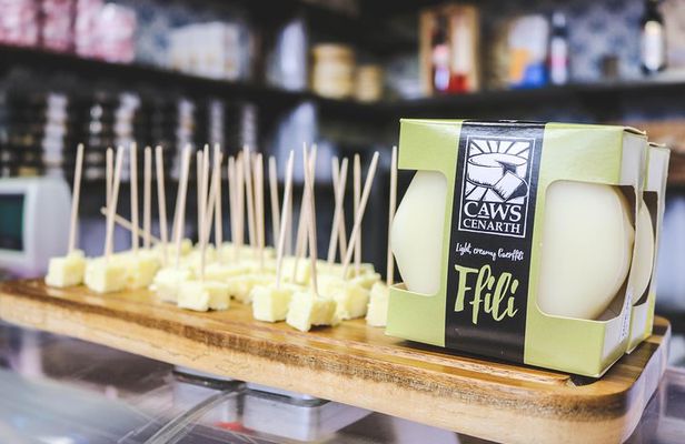 2.5 hour Walking and Tasting Tour in Cardiff