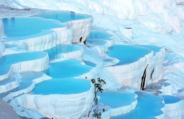 private pamukkale tour for group and family 5 to 6 people