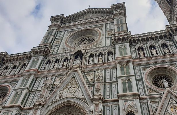 Priority entrance: Florence Cathedral and close-up view of the Frescos