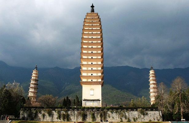 1-Day Dali tour from Kunming by Round-way Bullet Train