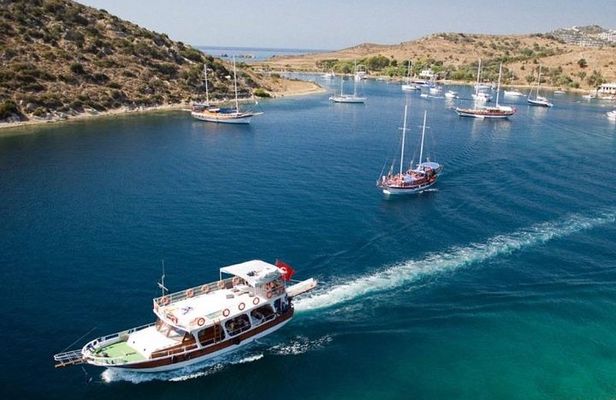 Boat Trip with Lunch From Kusadasi Port / Hotels