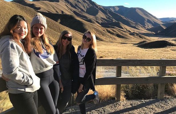 Mt Cook Small Group Scenic Day Tour from Queenstown