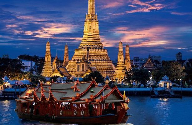 Manohra Royal Thai Dinner Cruise with pre Canapés