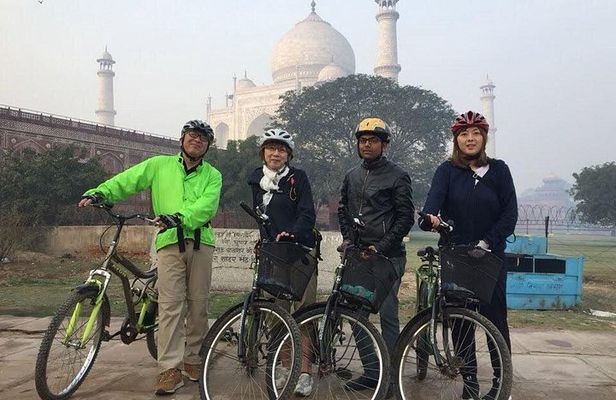 Agra Local City Tour by cycle or Tuk-Tuk