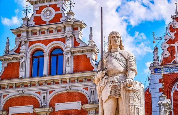 Explore Riga’s Art and Culture with a Local