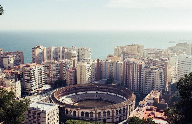 Explore Malaga in 60 minutes with a Local