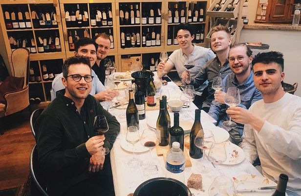 Wine Discovery Tasting In Carcassonne