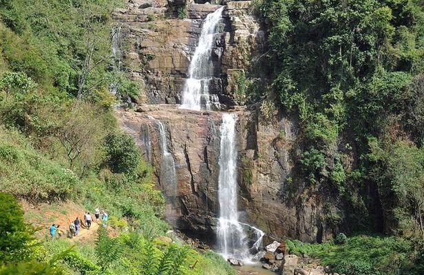 Day-trip from Kandy to Nuwara Eliya & Tea Highlands - Highlight Tour