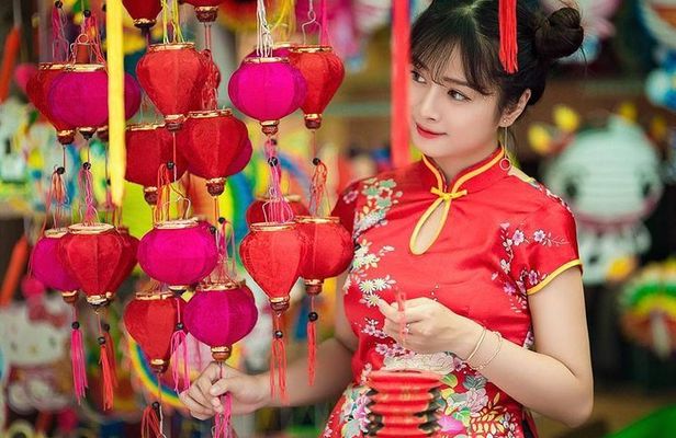 Saigon Chinatown Adventure (Private Car & All-Inclusive)