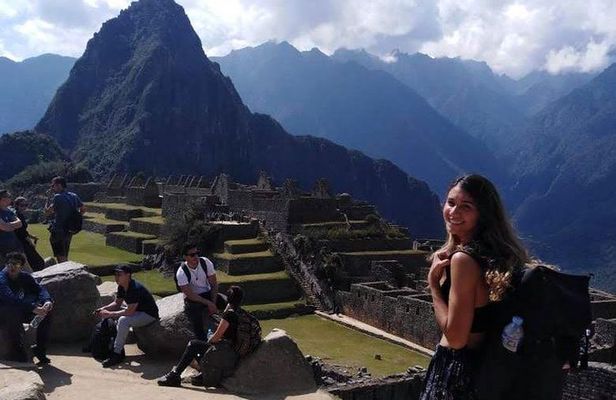 Sacred Valley and Machupicchu 02 Days and 01 Night