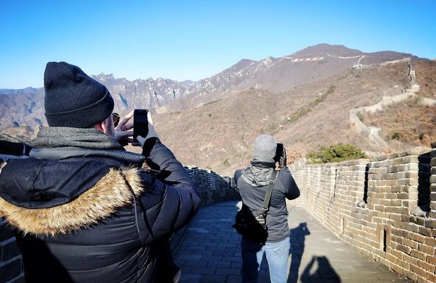 Private Day Tour to Mutianyu Great Wall and Hong Luo Buddhist Temple