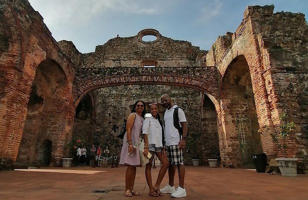 Panamá city & canal Private Tour like no other
