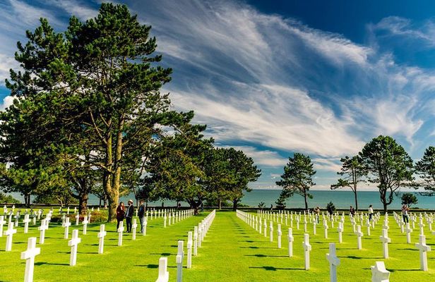 Normandy American D-Day Beaches Full Day Tour from Bayeux