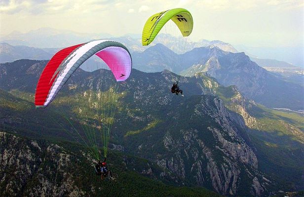 Paragliding on Tahtali mountain from Antalya