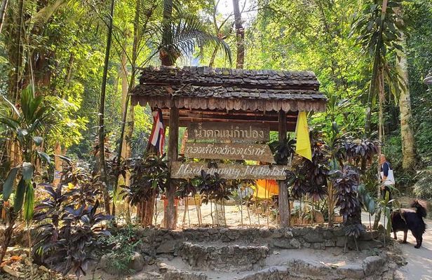 Lost in Chiang Mai - Secret Village, Hot Spring & Waterfall - A Cultural Therapy