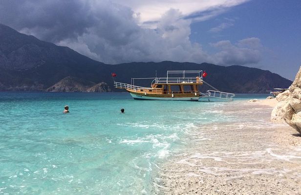 Boat trip from Adrasan to Suluada island, Antalya region