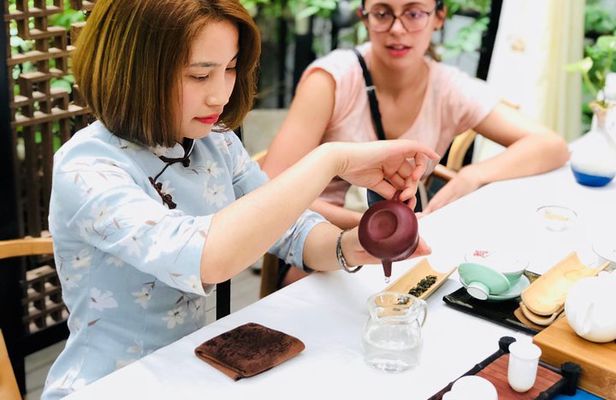 Half-day Private Kungfu Tea course in Local Tea House